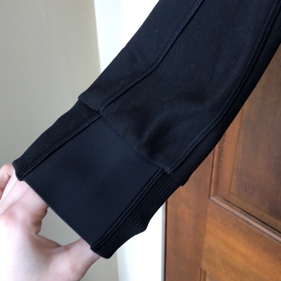 Host Pick !! Athleta black recover hoodie. NWTs - Picture 10 of 14